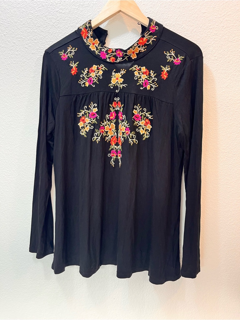 Cupio Black Long-Sleeve Embroidered Floral Yoke Top